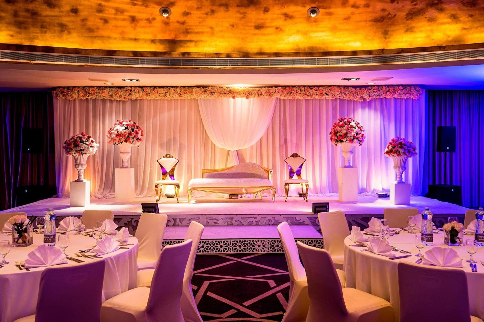 W Doha Hotel Exterior photo The ballroom